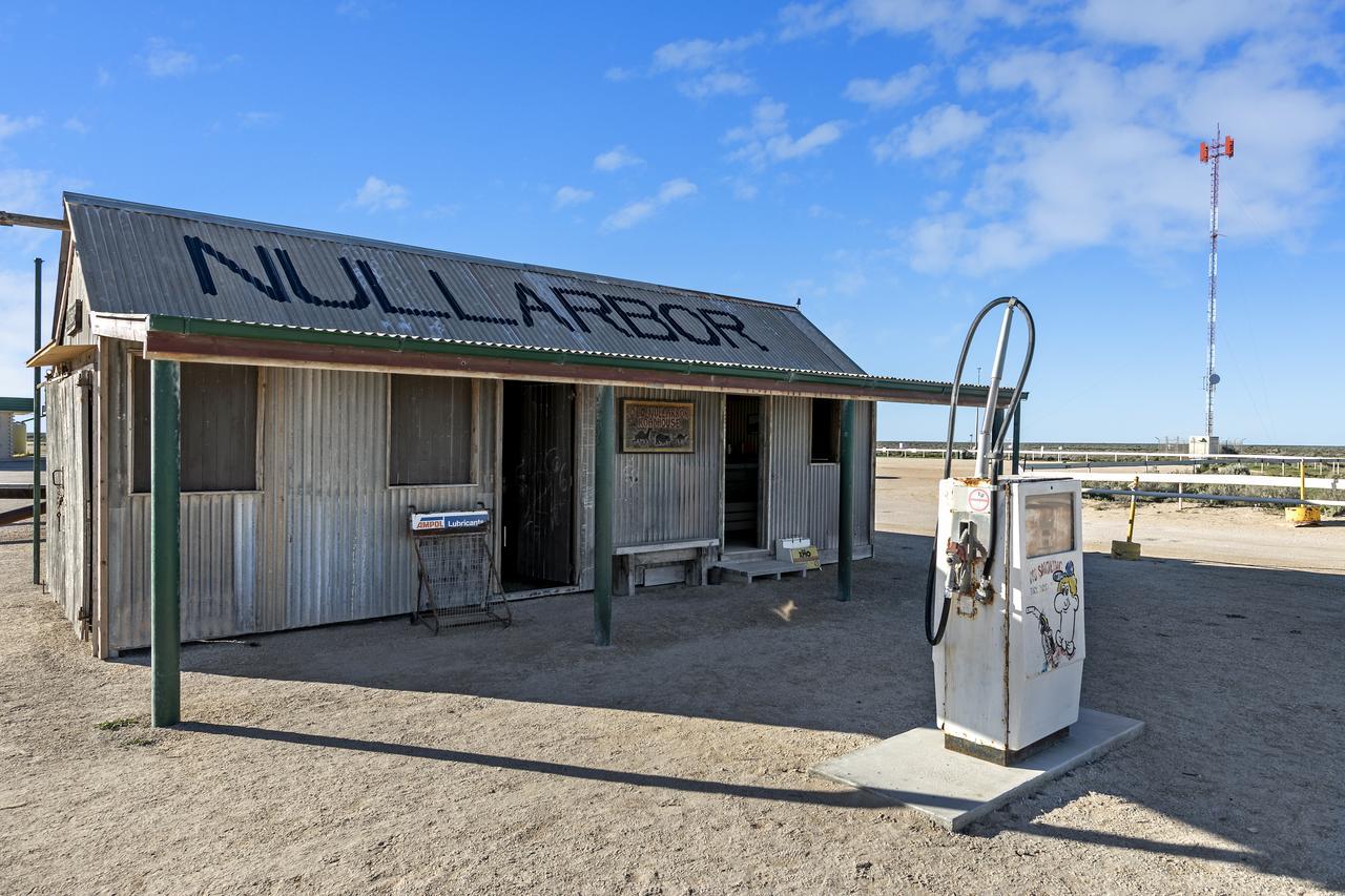 Nullarbor Roadhouse Hotel Luaran gambar