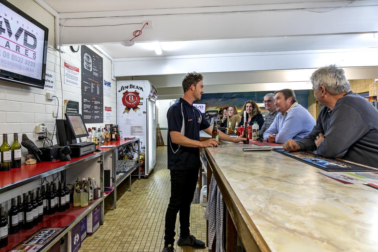Nullarbor Roadhouse Hotel Luaran gambar
